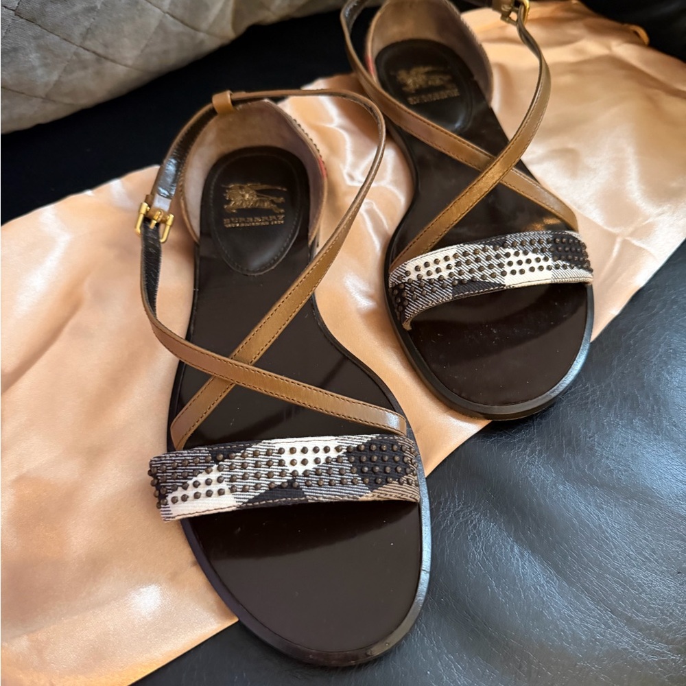 Authentic Burberry ankle-strap sandals.